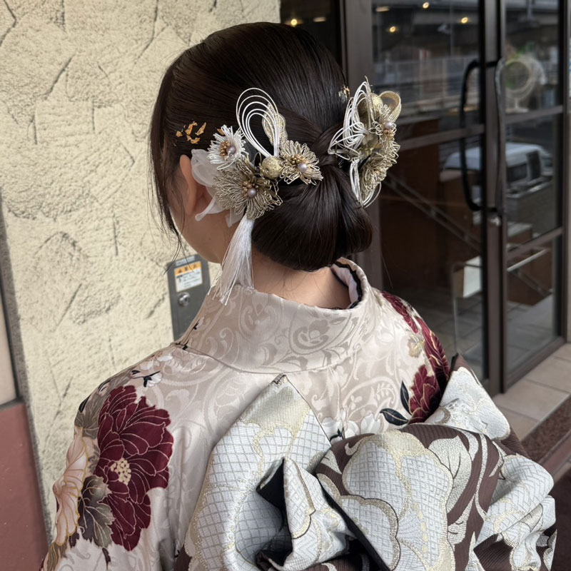 白　振袖　ヘアアレンジ 