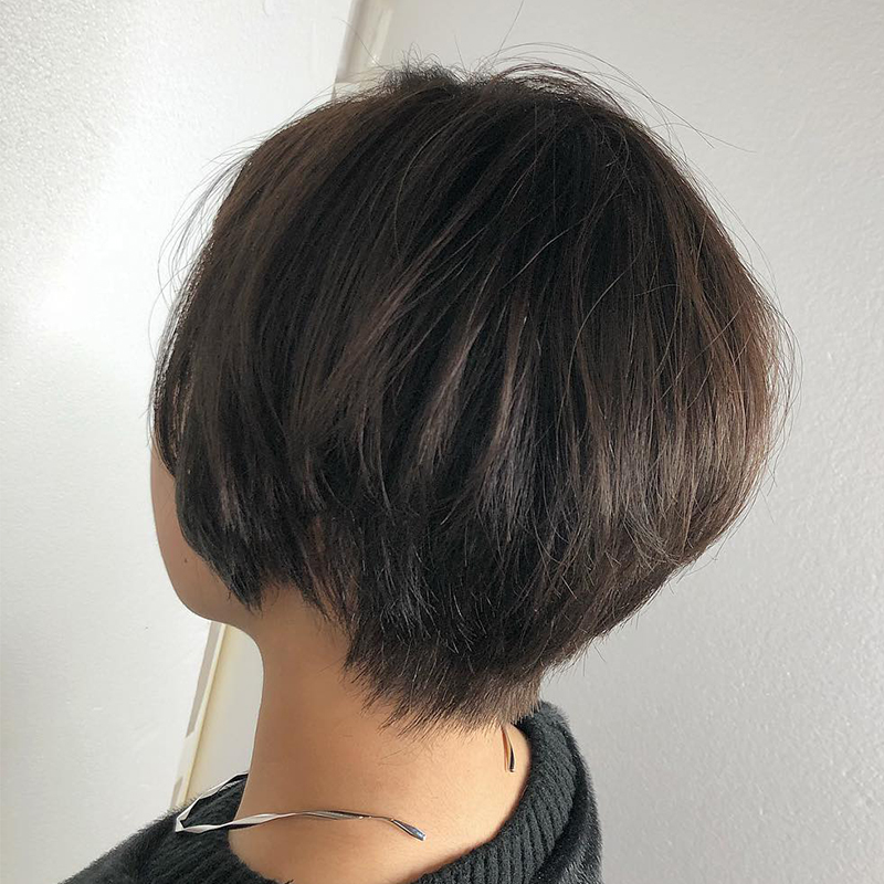 抜け感×清潔感のショート 大人女子
