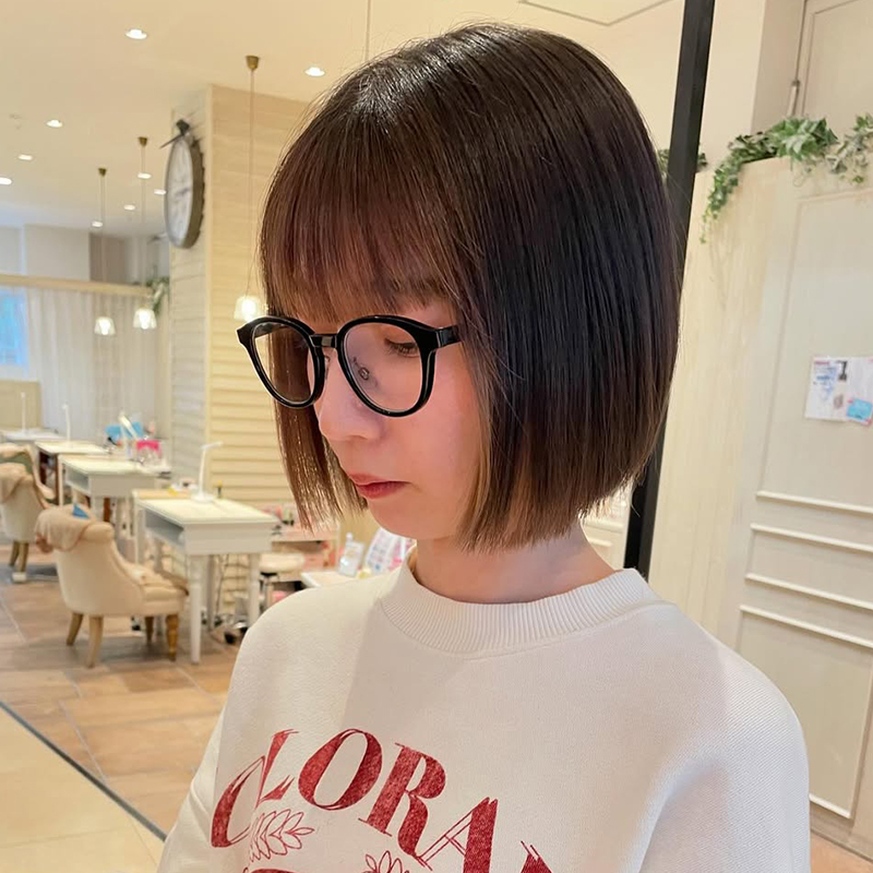 抜け感×清潔感のショート 大人女子