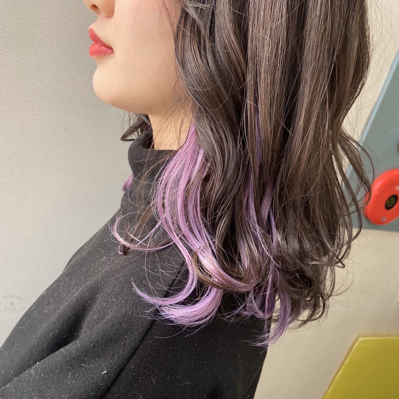 ピンク