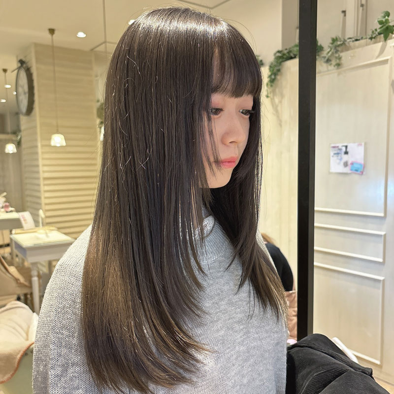 アッシュグレー