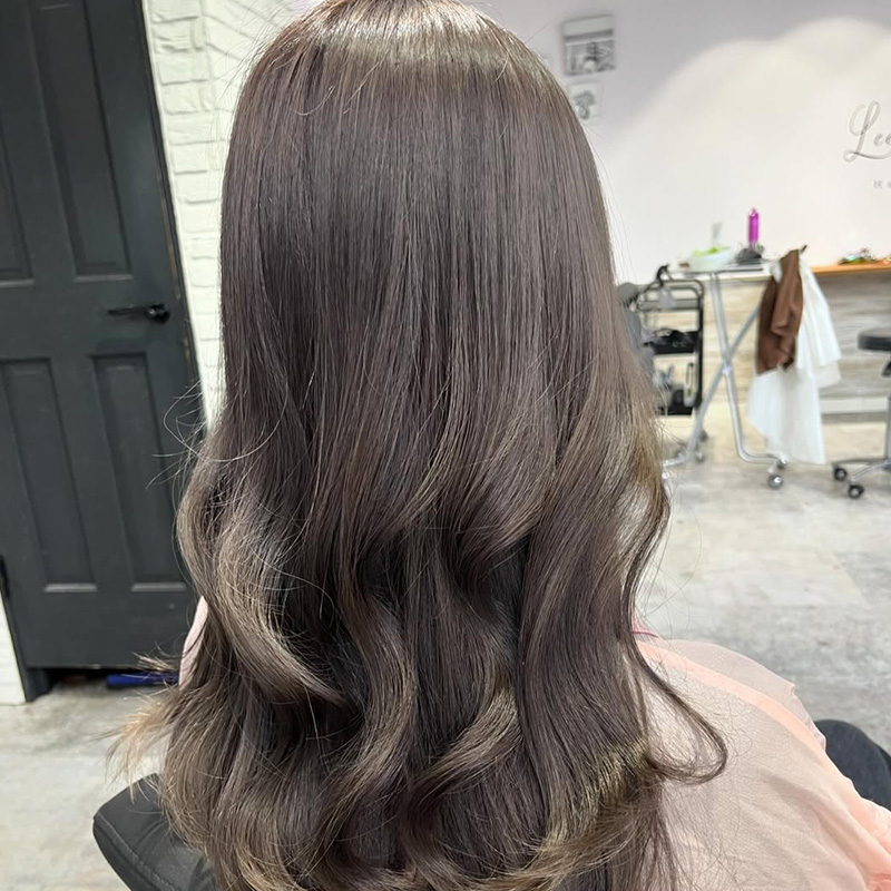 ミルクティーグレージュ