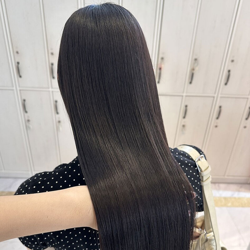 ダークグレージュ