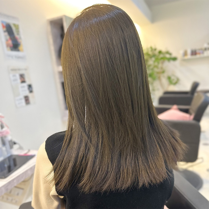 シアーベージュ