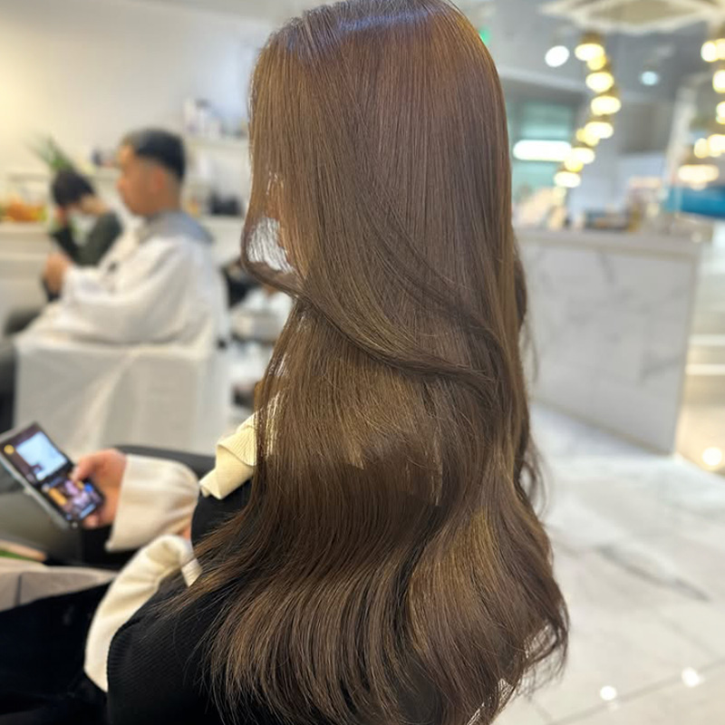 ミルクティーベージュ