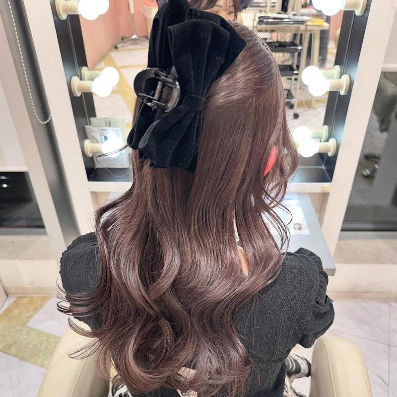 ローズブラウン