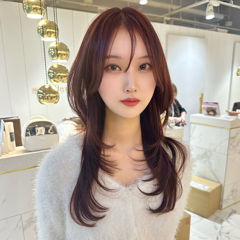 ワインブラウン