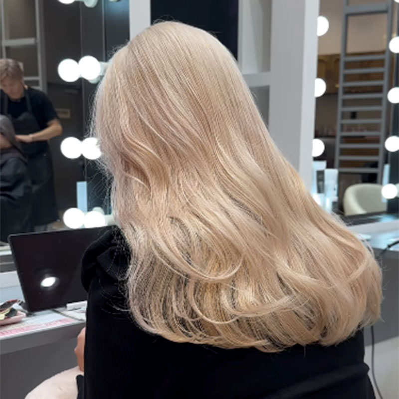 ホワイトブロンド