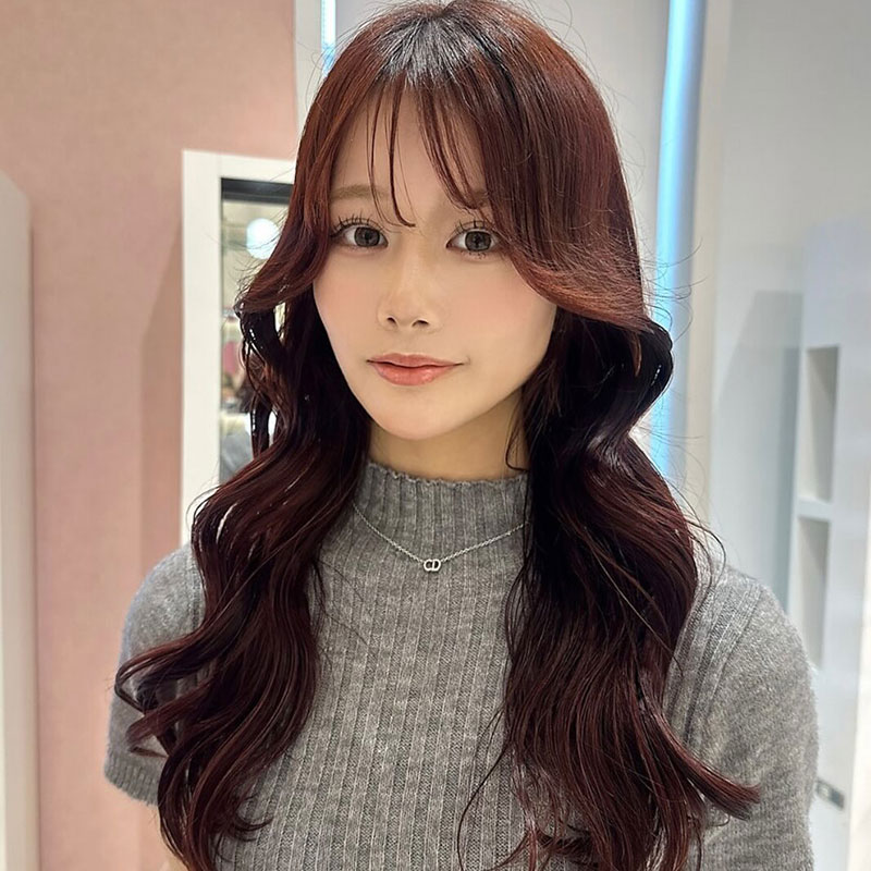 ブリーチなしで仕上げるピンクカラー