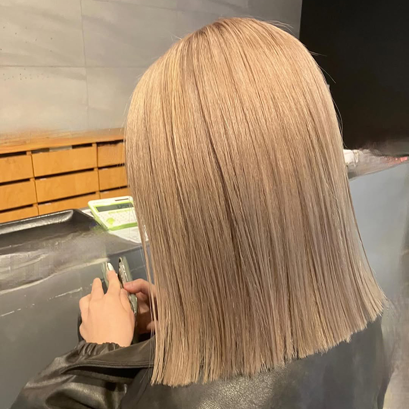 ミルクティベージュ