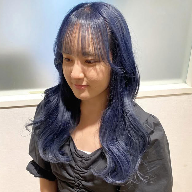 ネイビーブルー