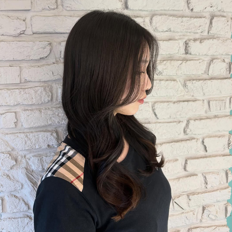 重く見えない『透明感カラー』