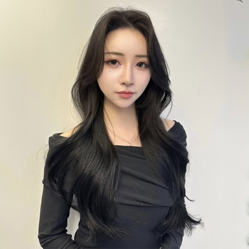 暗髪ヘアカラー