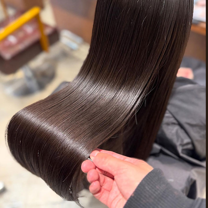 チョコレートブラウン