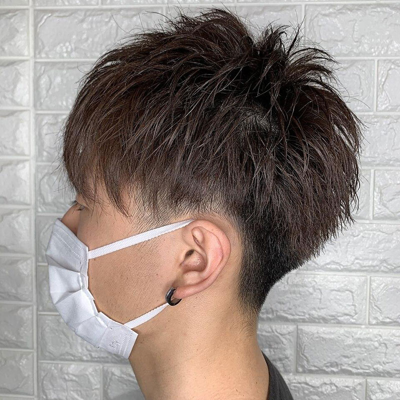 刈り上げ束感カット