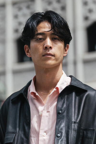 無意識に惹かれる男へ 作りすぎない、ラフな大人の 色気