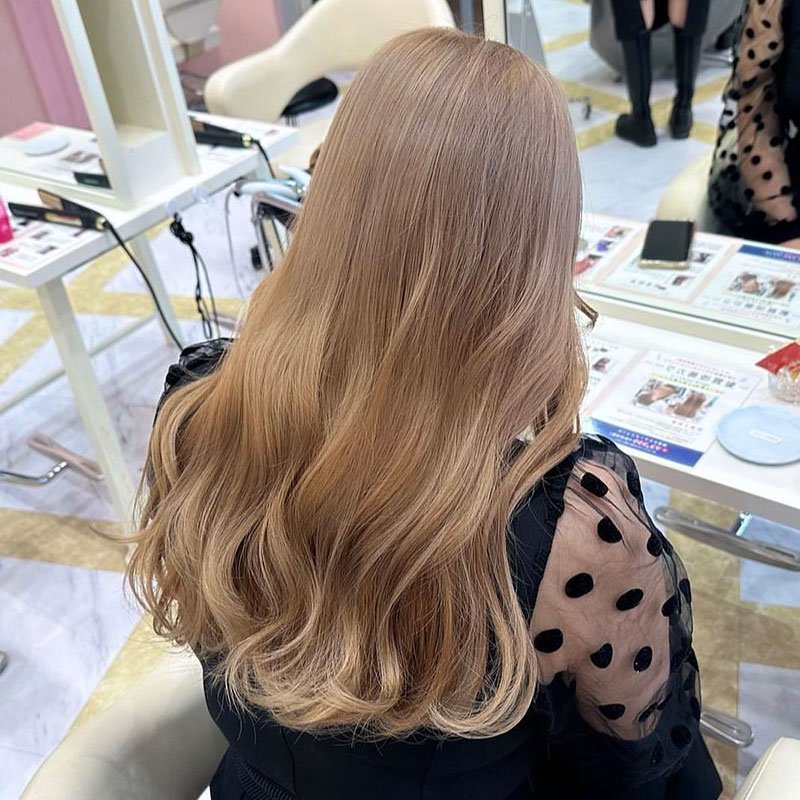 ミルクティベージュ