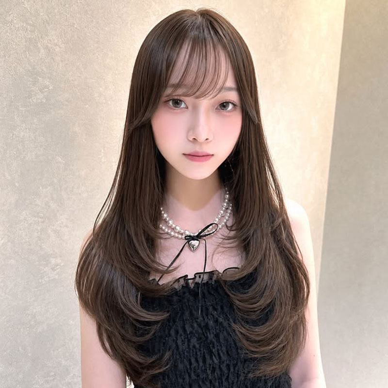 オリーブベージュ